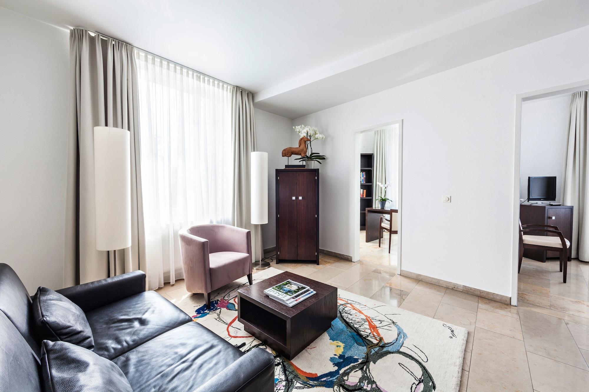 Burns Art Hotel Дюссельдорф Екстер'єр фото